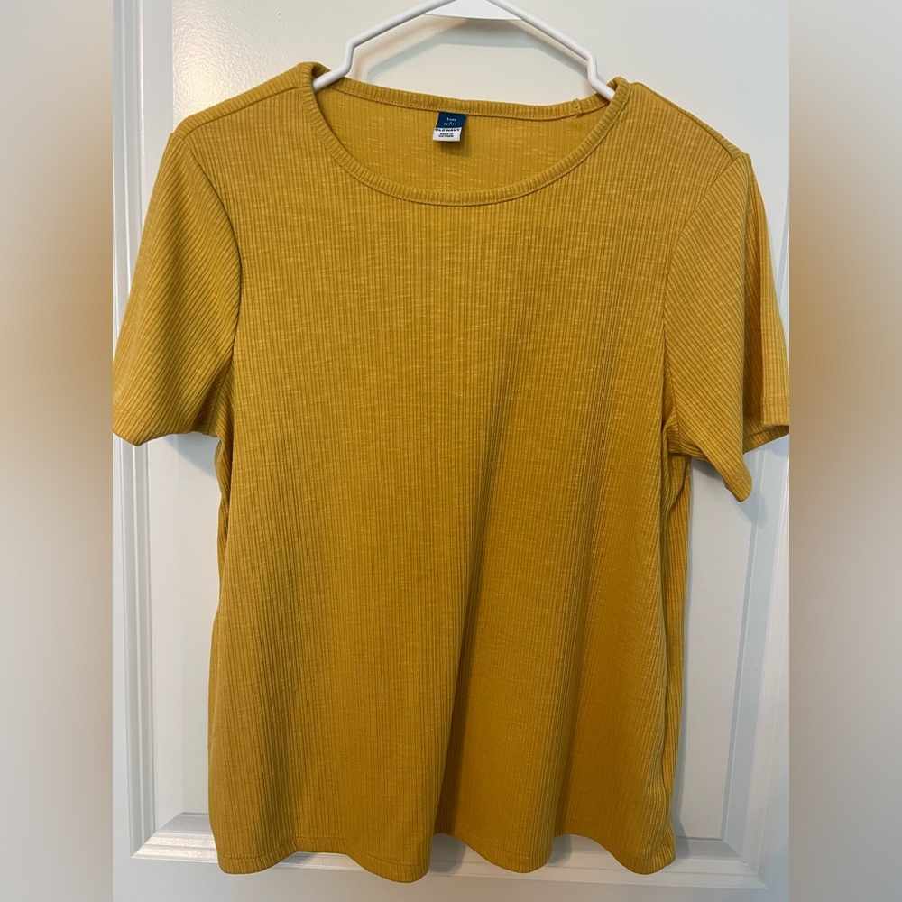 Old Navy luxe tee